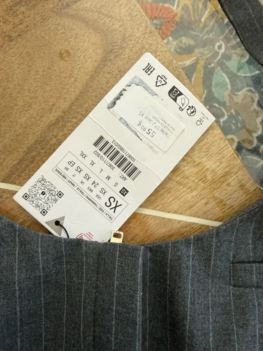 Zara Gray Pinstripe Tailored Vest - Picture 2 of 5